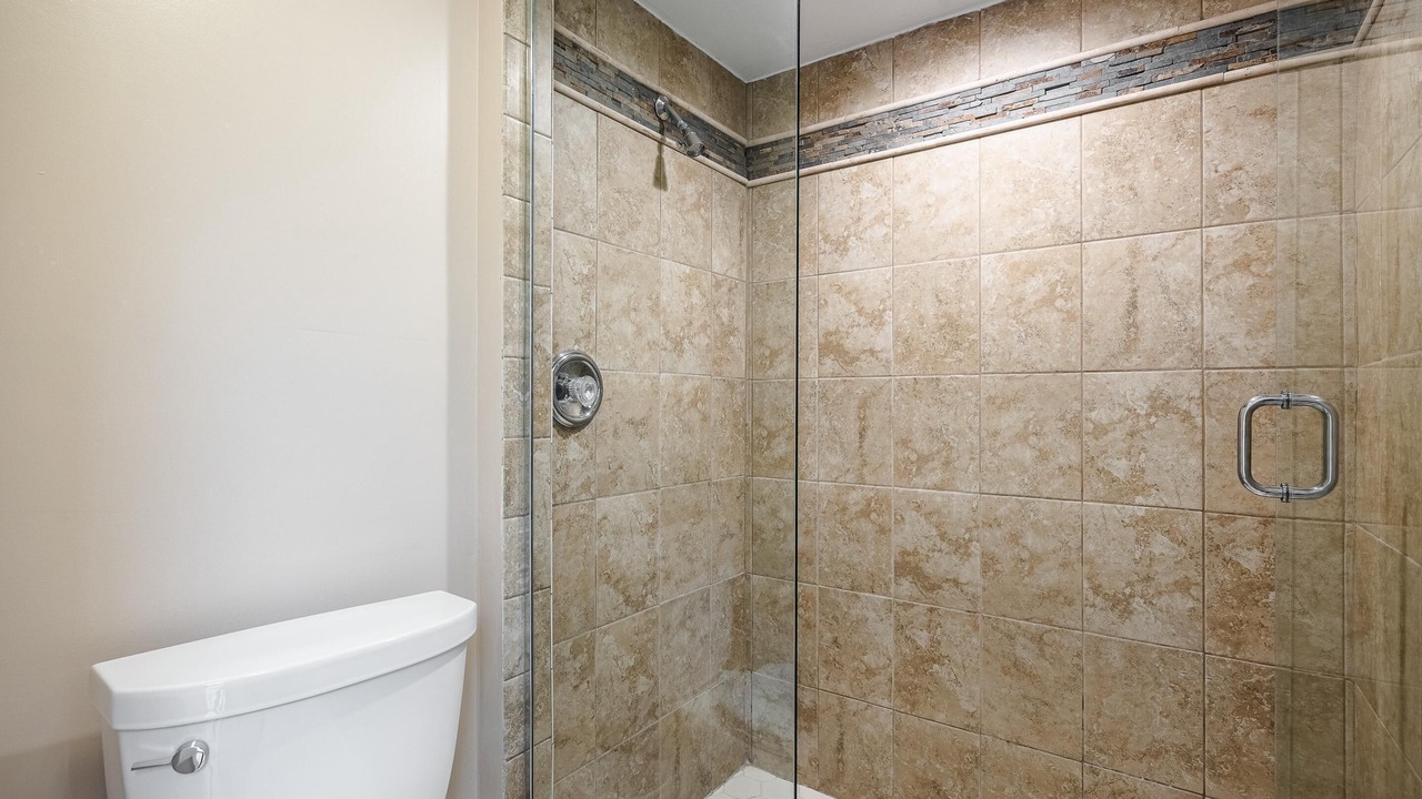 Photo of Bathroom in Pelican
