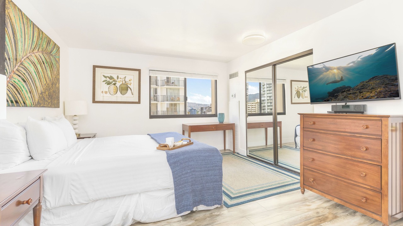 Photo of Bedroom in Waikiki
