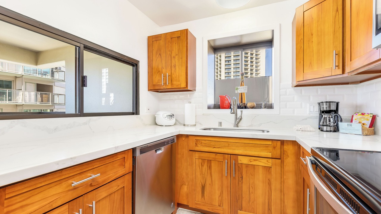 Photo of Kitchen in Waikiki