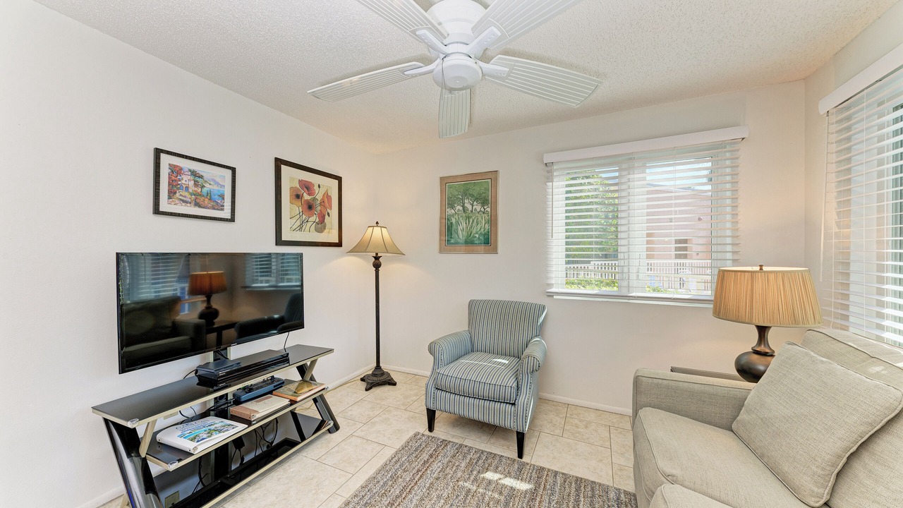 Photo of Livingroom in Longboat Key