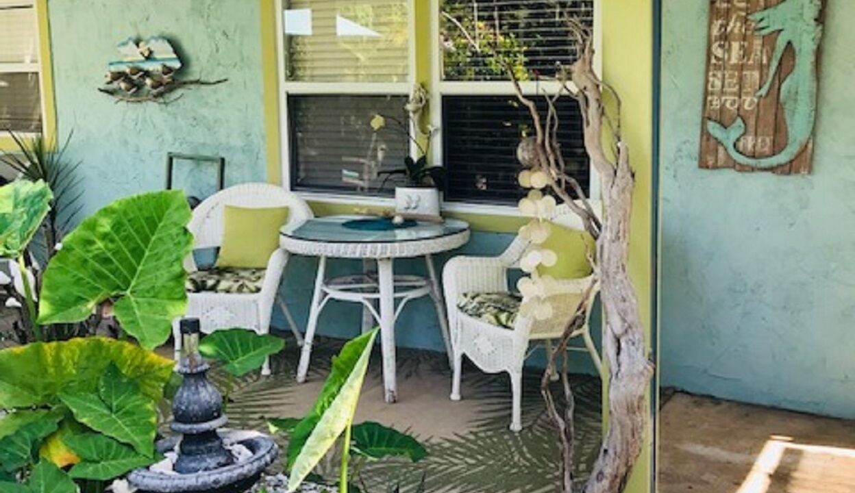 Photo of Patio Balcony in Gulf Gate Estates