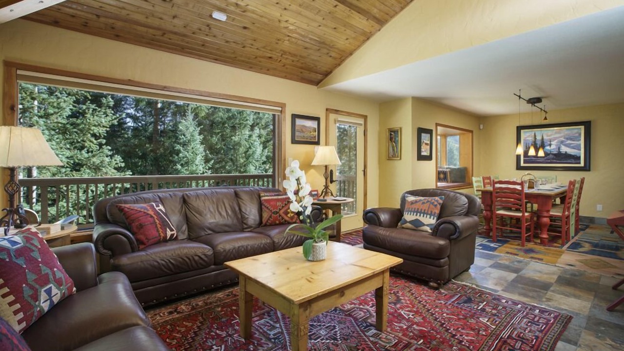 Photo of Livingroom in Warrior's Mark