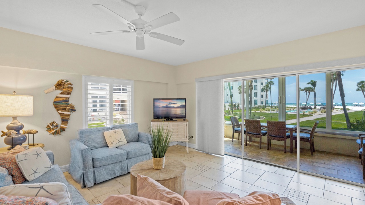 Photo of Livingroom in Siesta Key