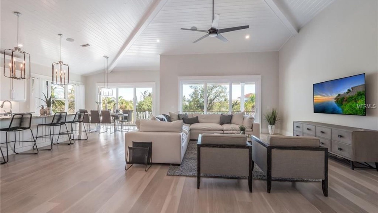 Photo of Livingroom in Anna Maria