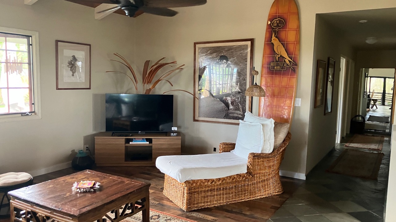 Photo of Livingroom in Kailua-Kona