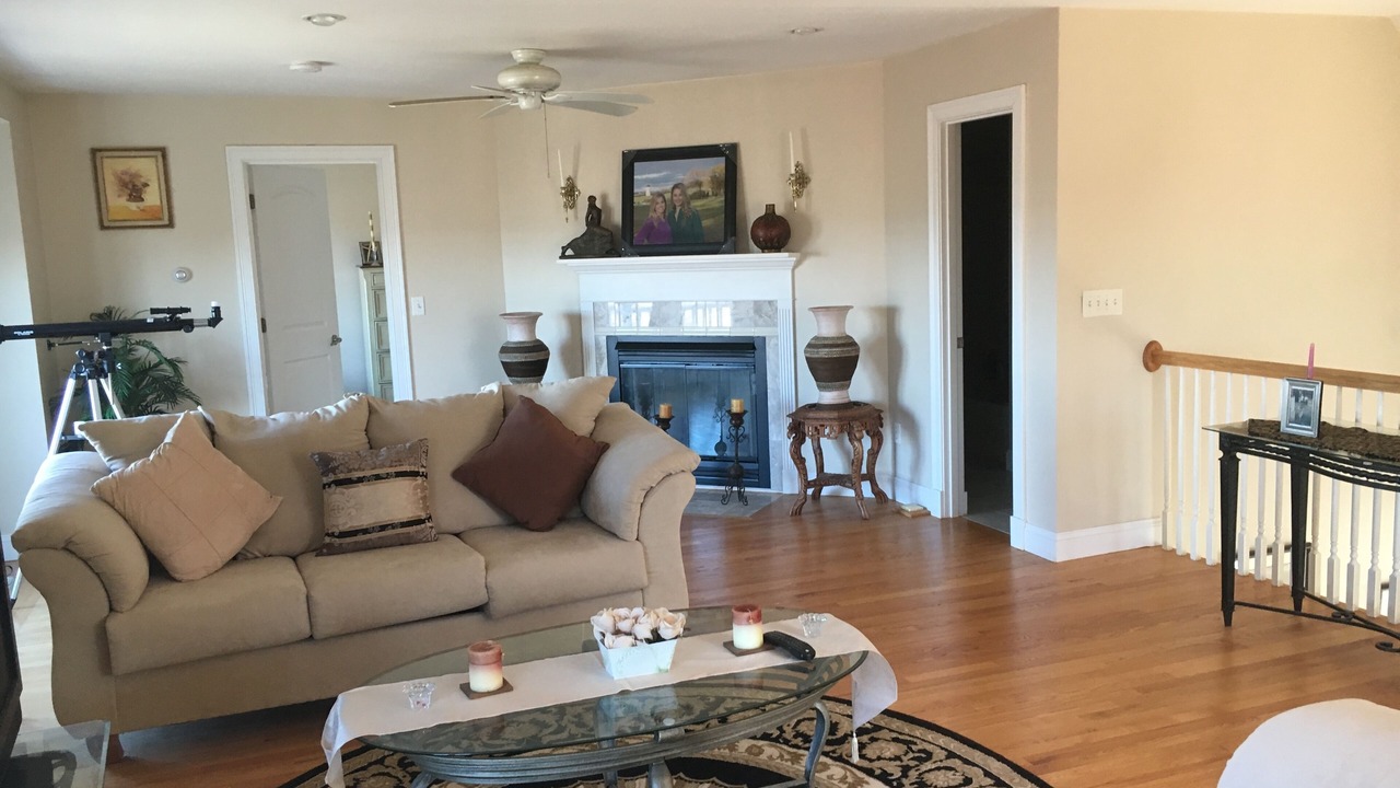 Photo of Livingroom in Little Compton