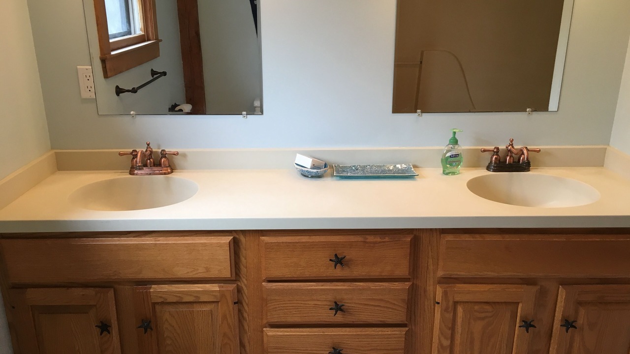 Photo of Bathroom in Tom Nevers