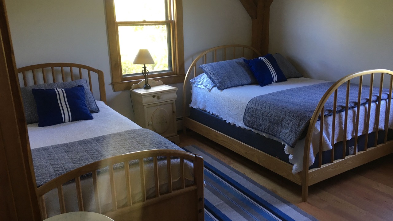 Photo of Bedroom in Tom Nevers