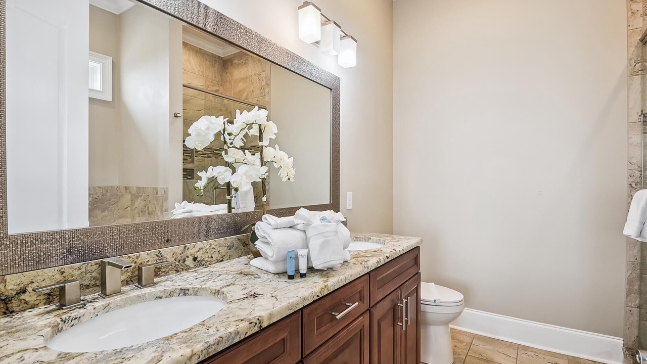 Photo of Bathroom in Ocean Drive