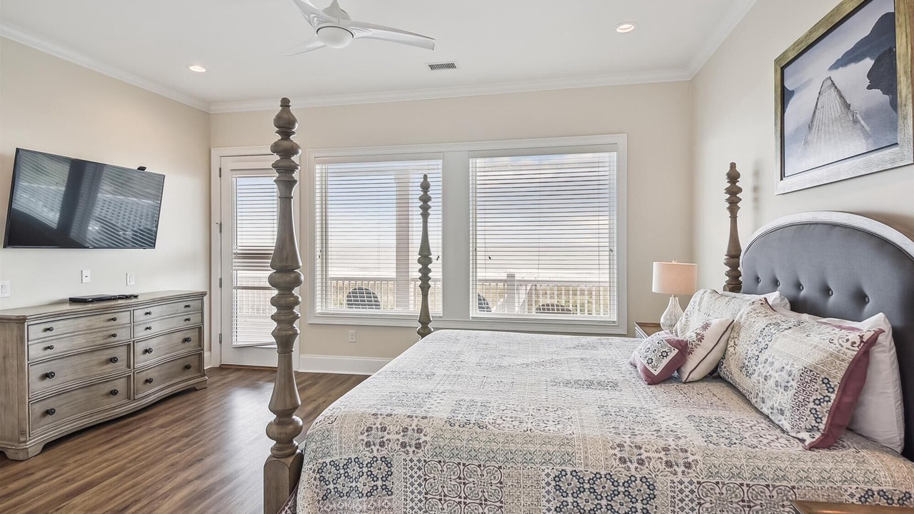 Photo of Bedroom in Ocean Drive