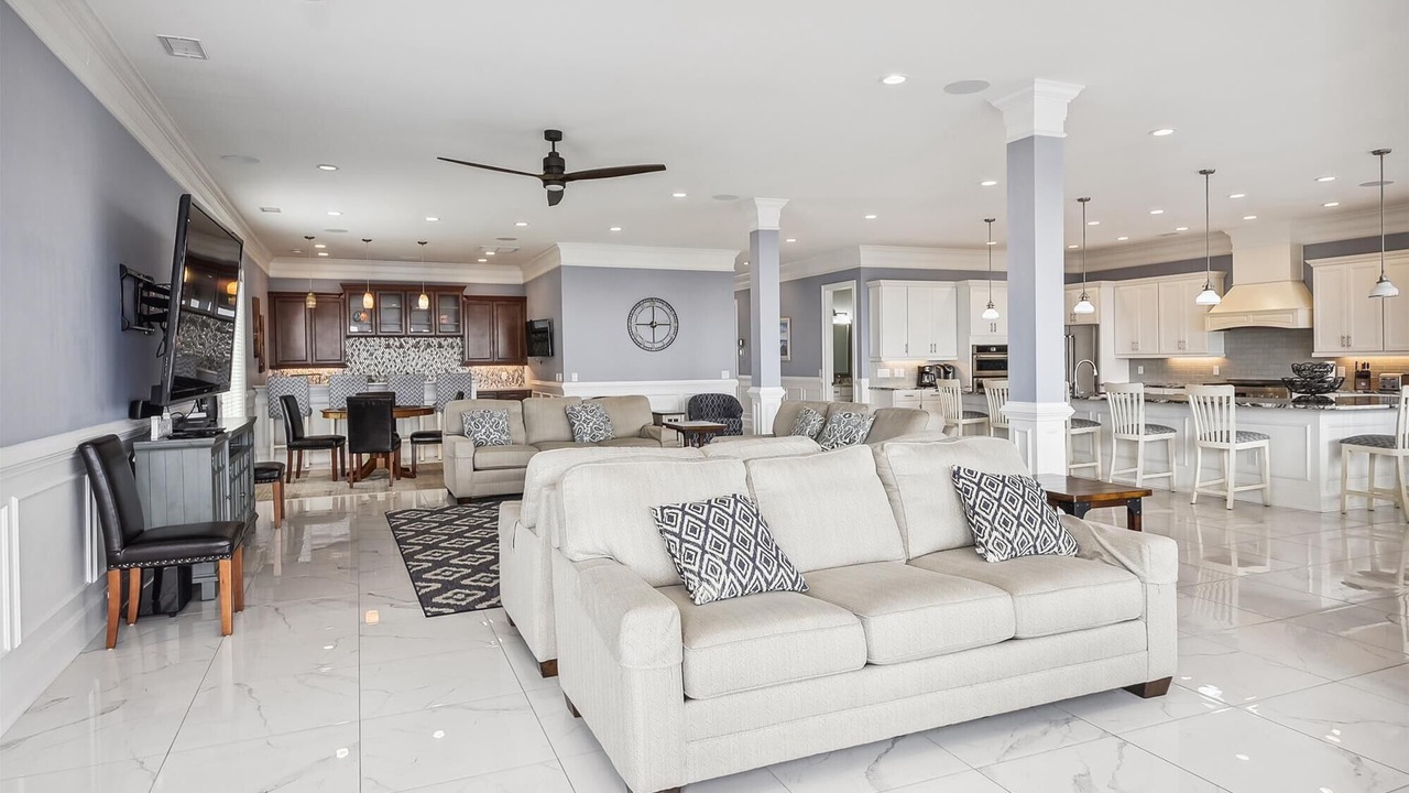 Photo of Livingroom in Ocean Drive