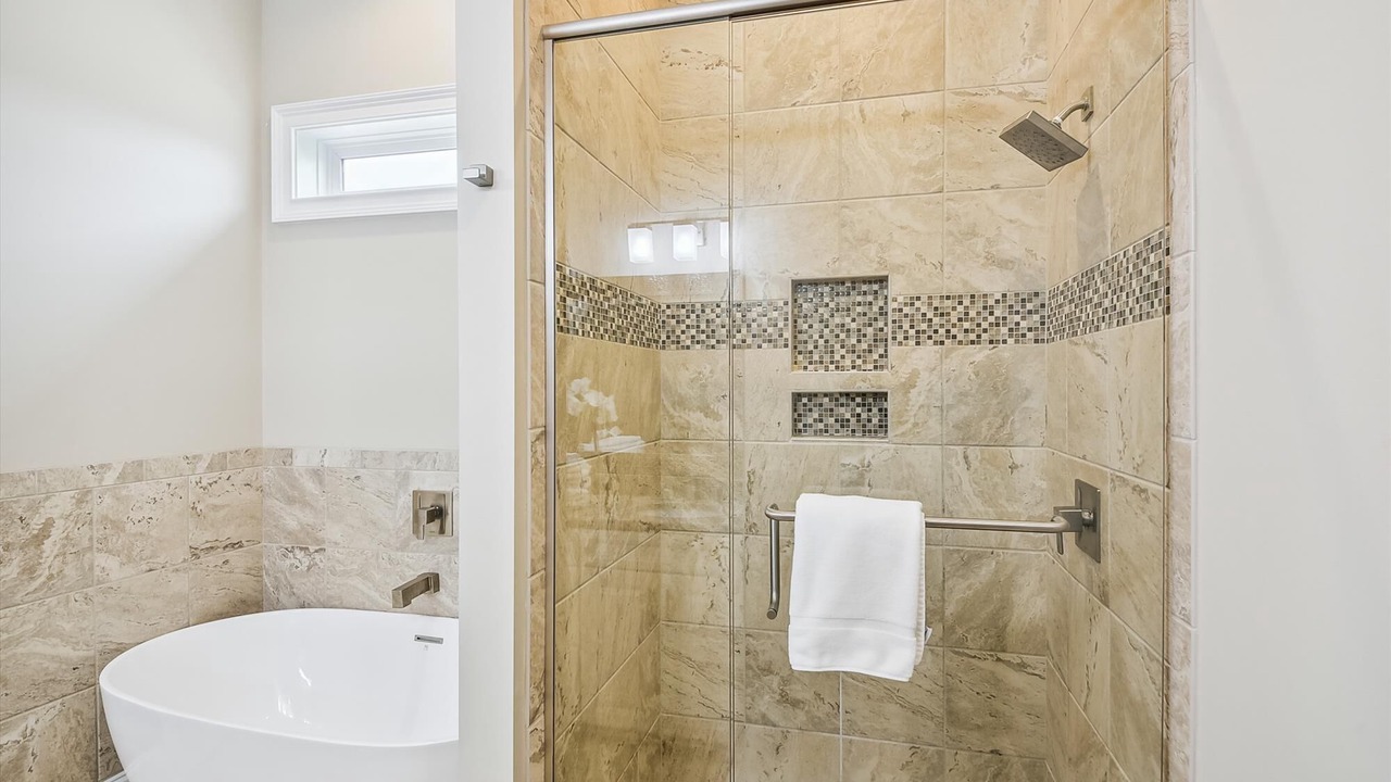 Photo of Bathroom in Ocean Drive