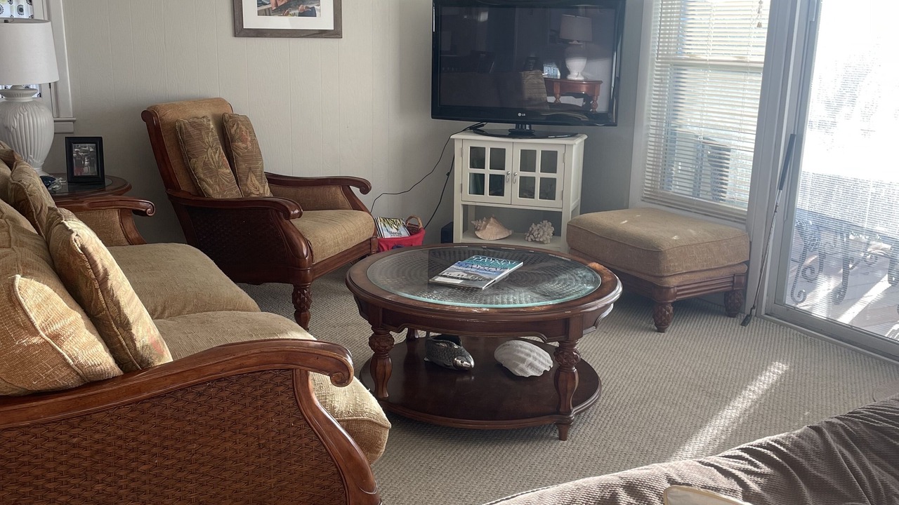 Photo of Livingroom in Holden Beach