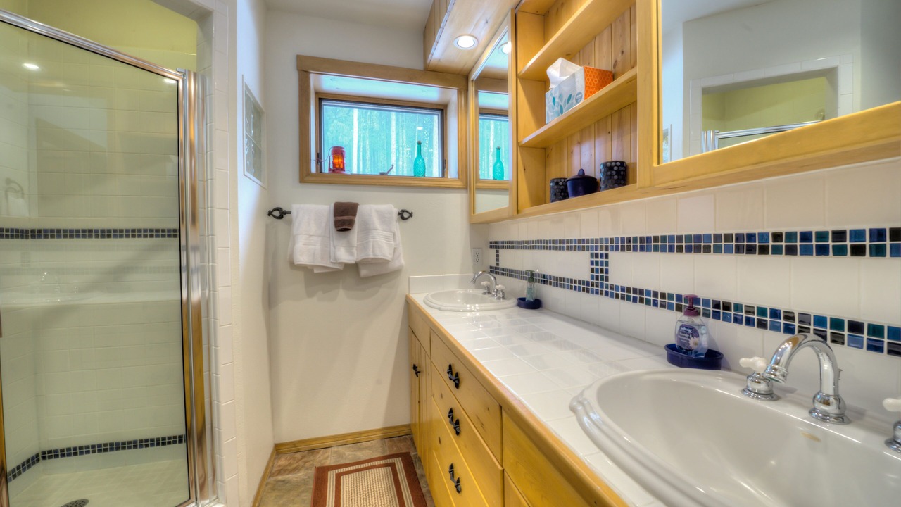 Photo of Bathroom in Timber Trail