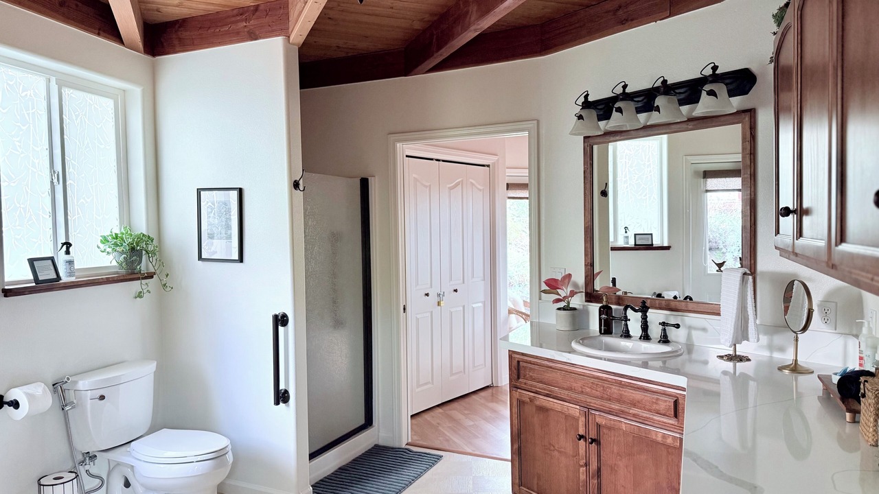 Photo of Bathroom in Three Rivers