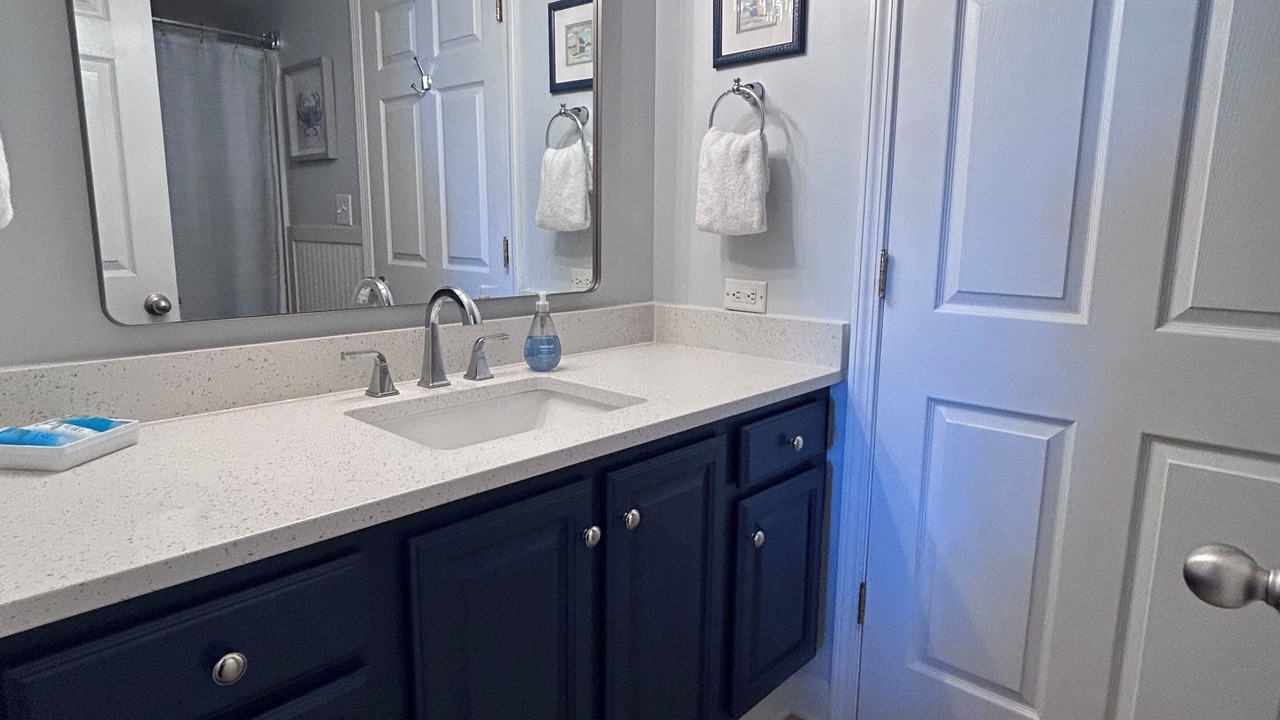 Photo of Bathroom in Ocean Drive