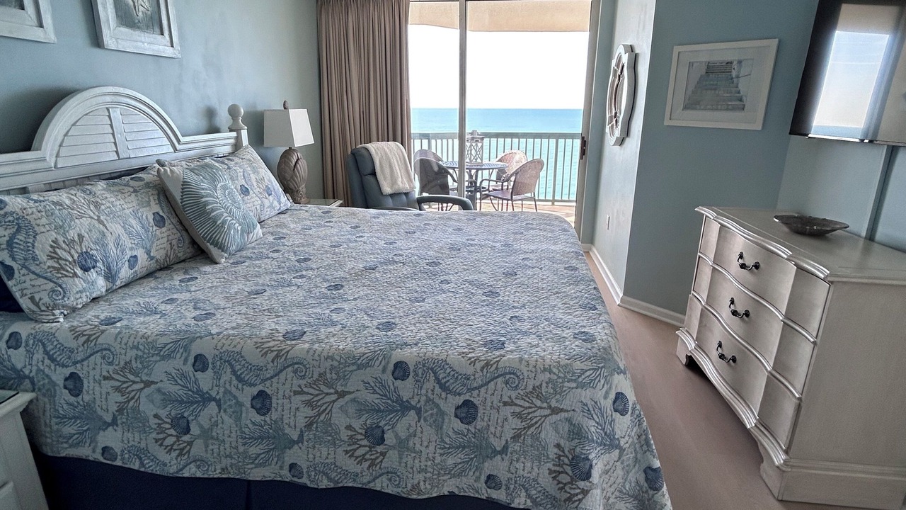 Photo of Bedroom in Ocean Drive