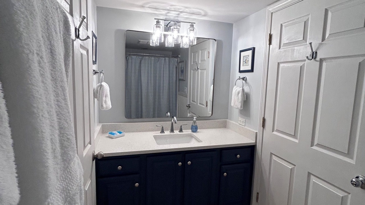 Photo of Bathroom in Ocean Drive