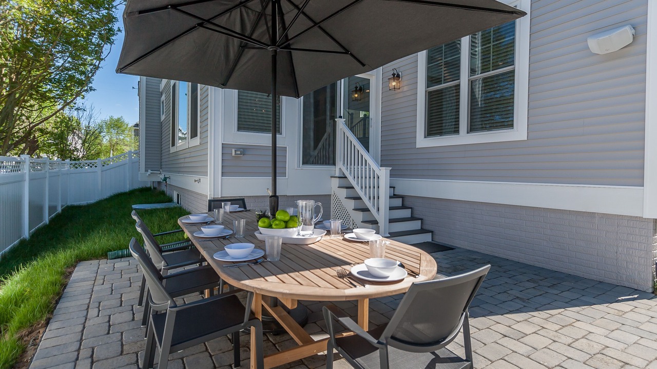 Photo of Outdoor in Dodds Addition