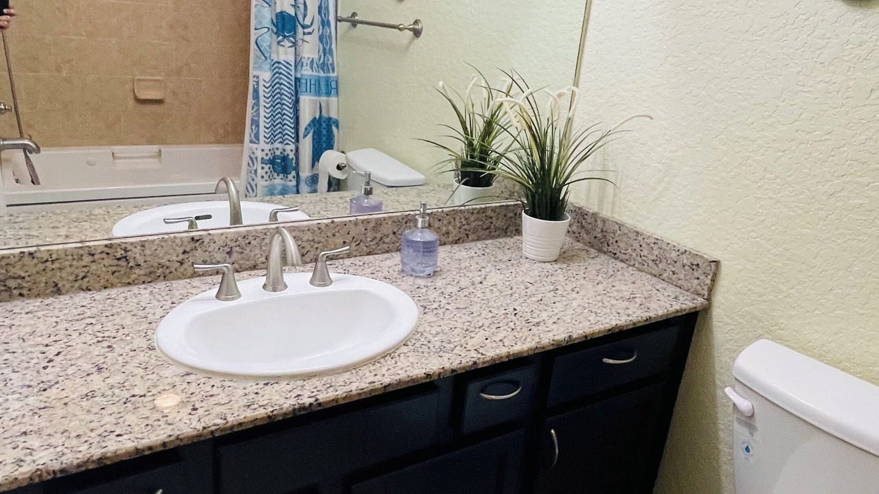 Photo of Bathroom in Treasure Island