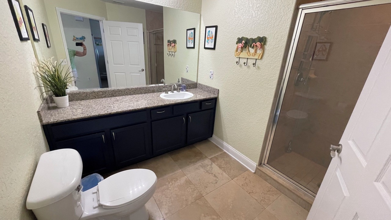Photo of Bathroom in Treasure Island