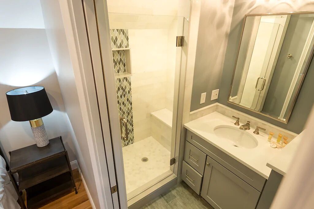 Photo of Bathroom in Fifth Ward