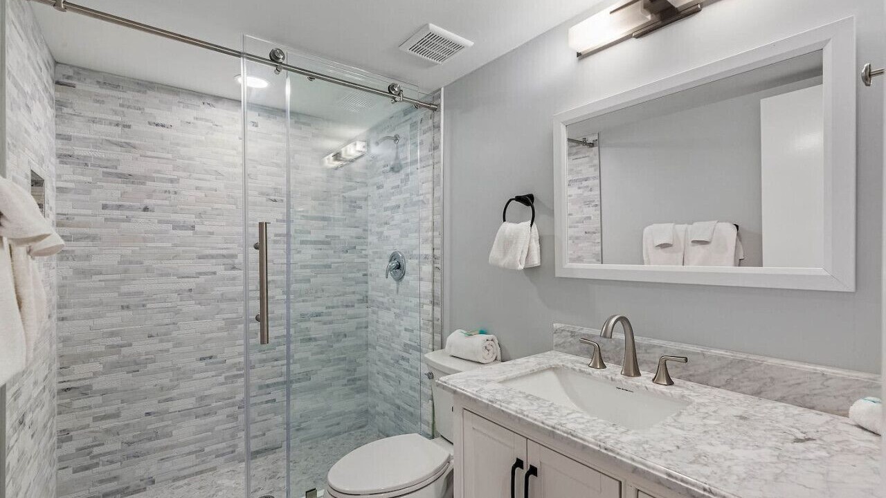 Photo of Bathroom in Sunset Beach