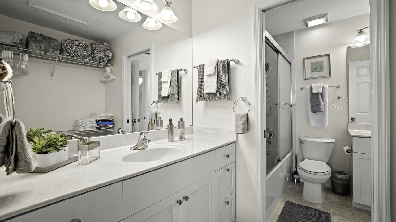 Photo of Bathroom in The Dunes