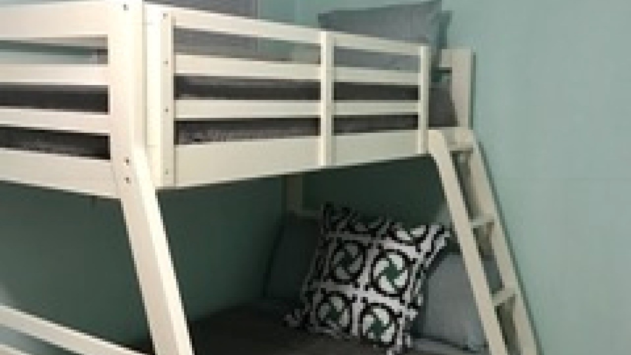 Photo of Bedroom in Long Beach