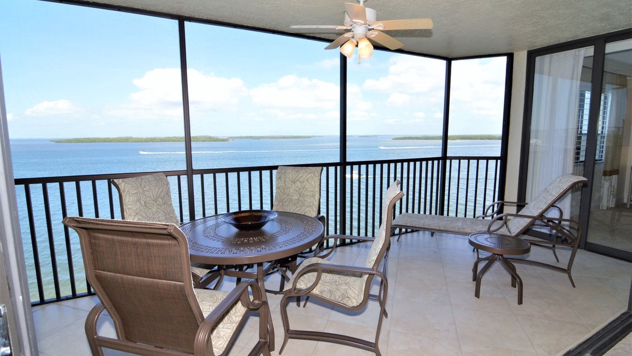 Photo of Patio Balcony in Punta Rassa