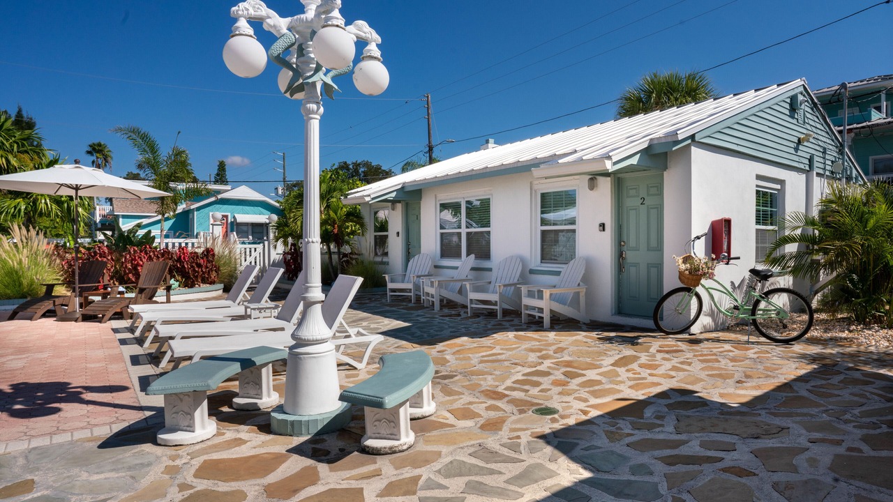 Photo of Patio Balcony in Treasure Island