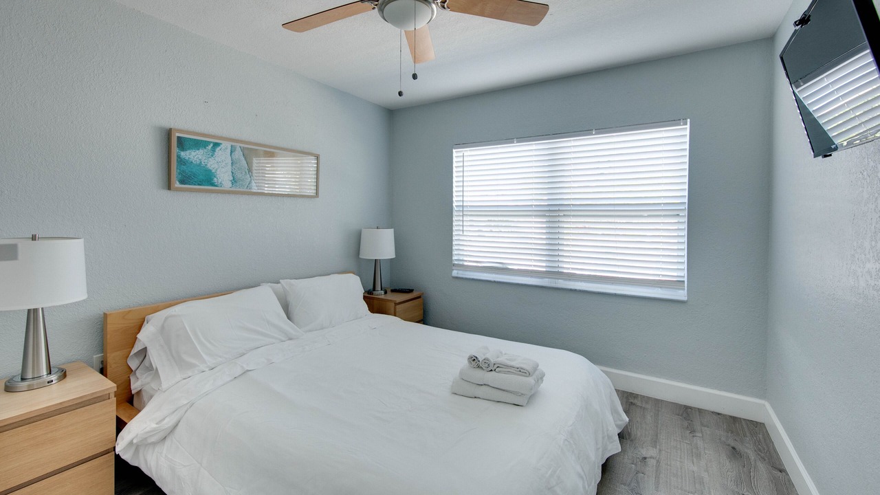 Photo of Bedroom in Treasure Island