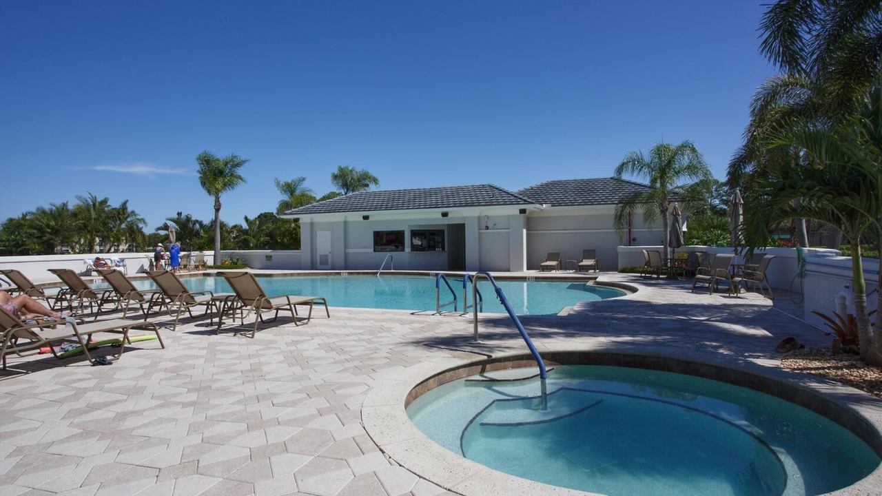 Photo of Outdoor in Heritage Palms