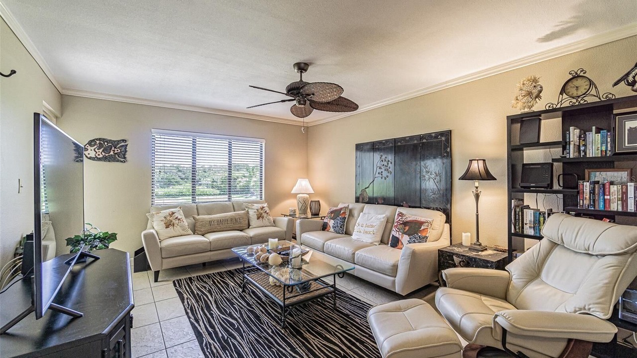 Photo of Livingroom in Tierra Verde