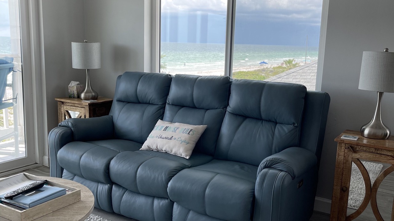 Photo of Livingroom in Indian Rocks Beach