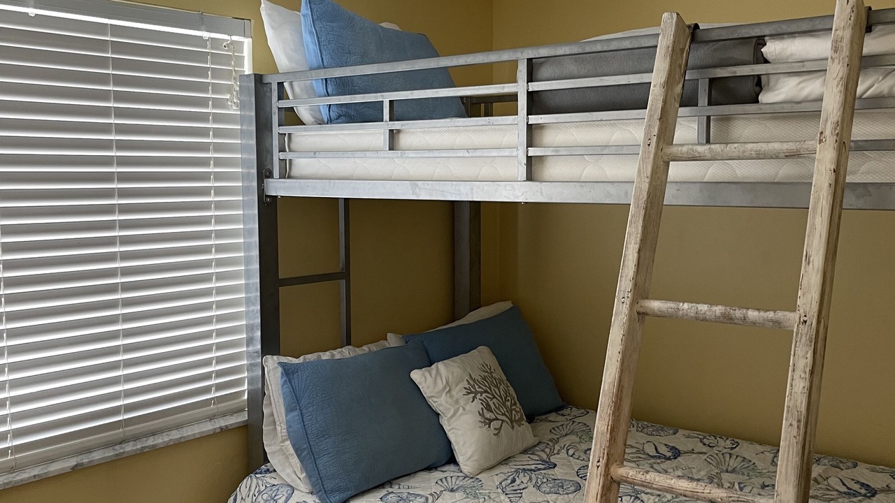 Photo of Bedroom in Indian Rocks Beach