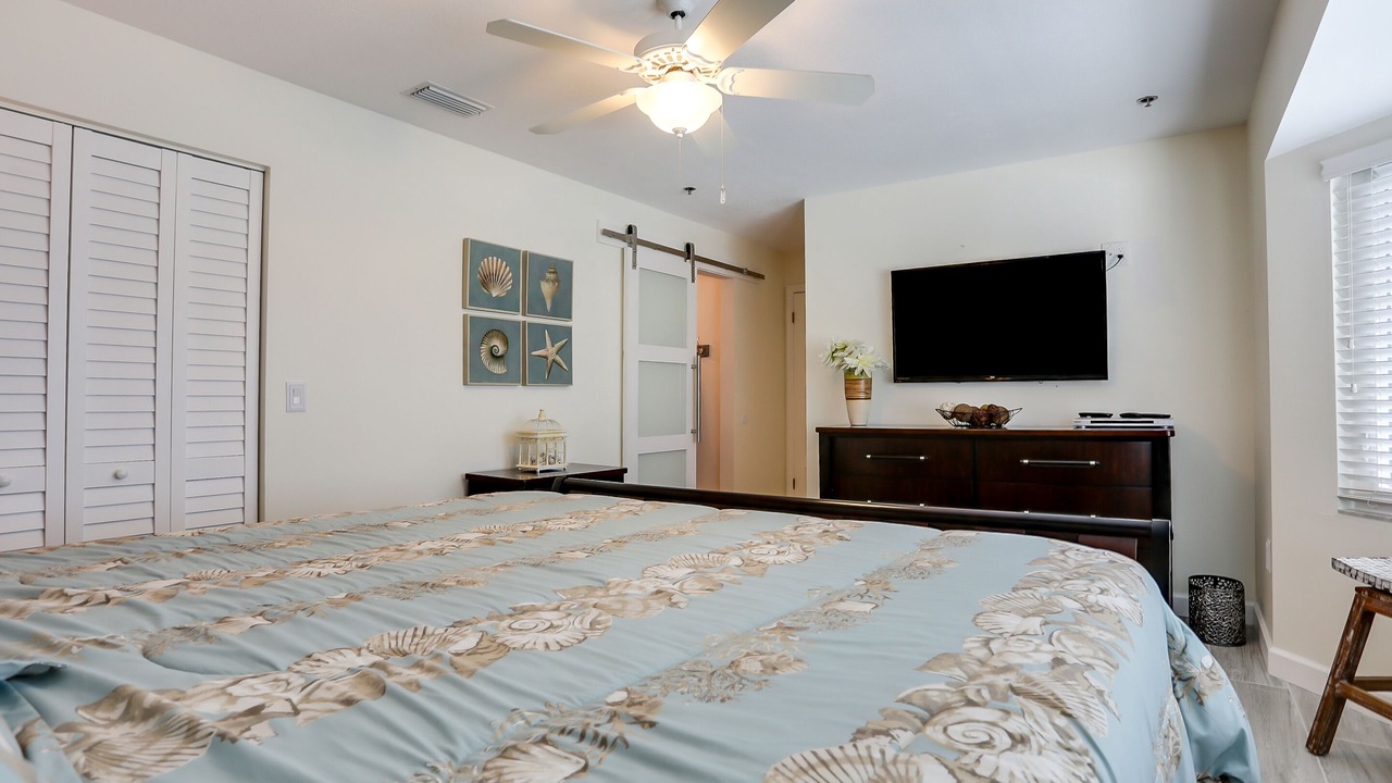 Photo of Bedroom in Indian Rocks Beach