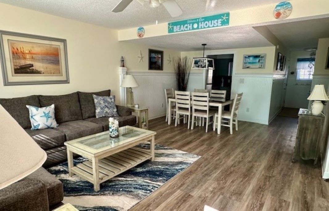 Photo of Livingroom in Myrtle Beach