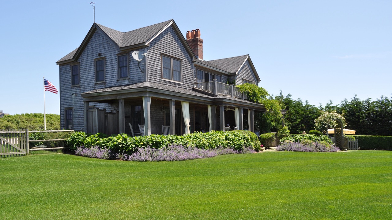 Photo of Outdoor in Tom Nevers