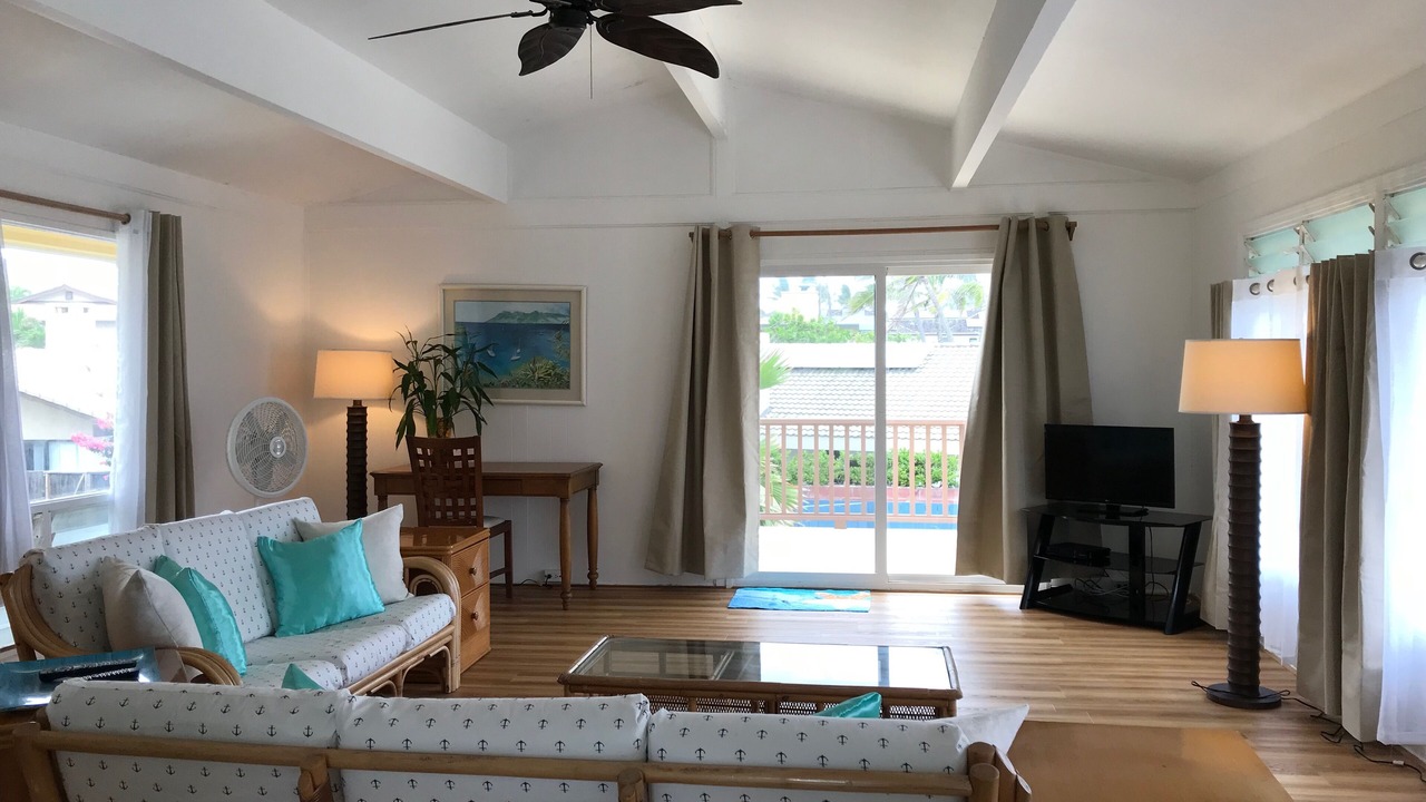 Photo of Livingroom in Kalama Tract