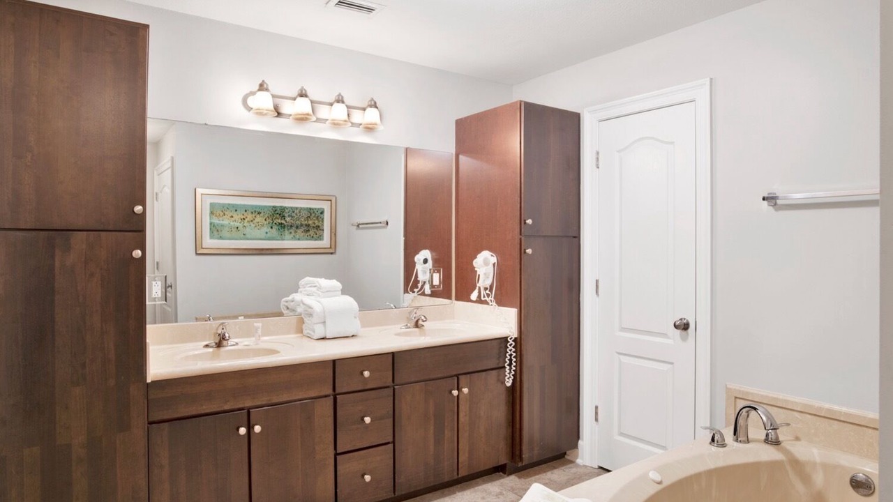 Photo of Bathroom in Orange Beach