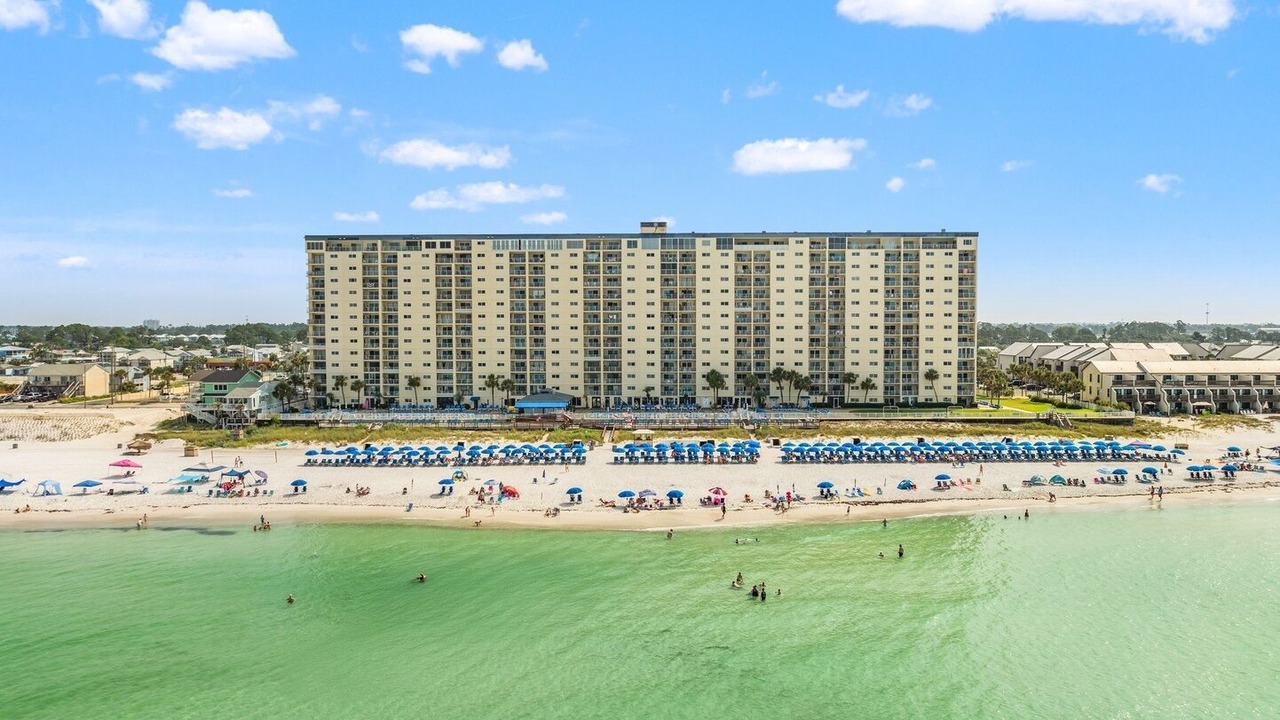 Photo of Others in Biltmore Beach