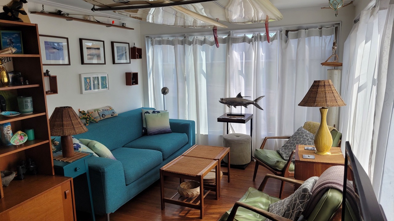 Photo of Livingroom in Newport East