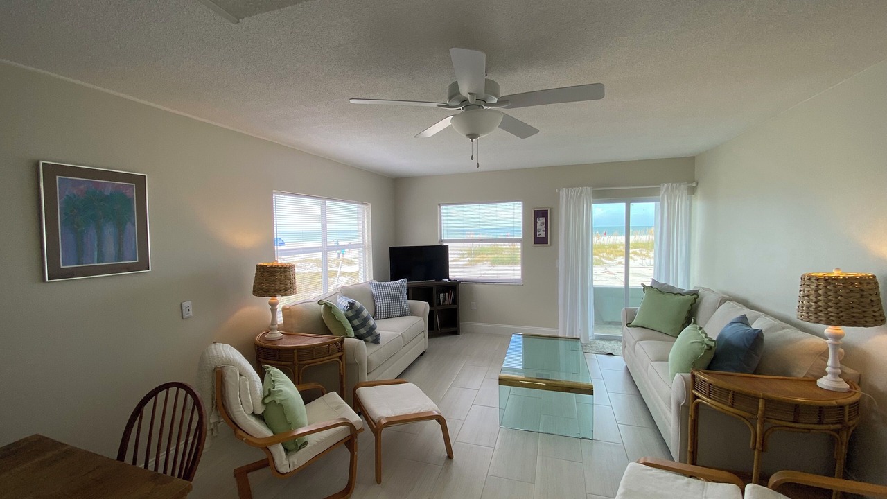 Photo of Livingroom in Anna Maria