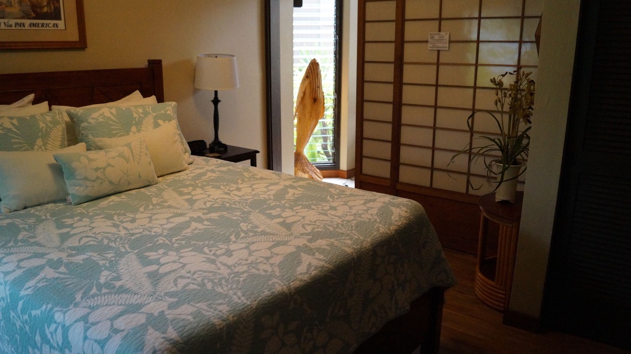 Photo of Bedroom in Kahaluu Bay