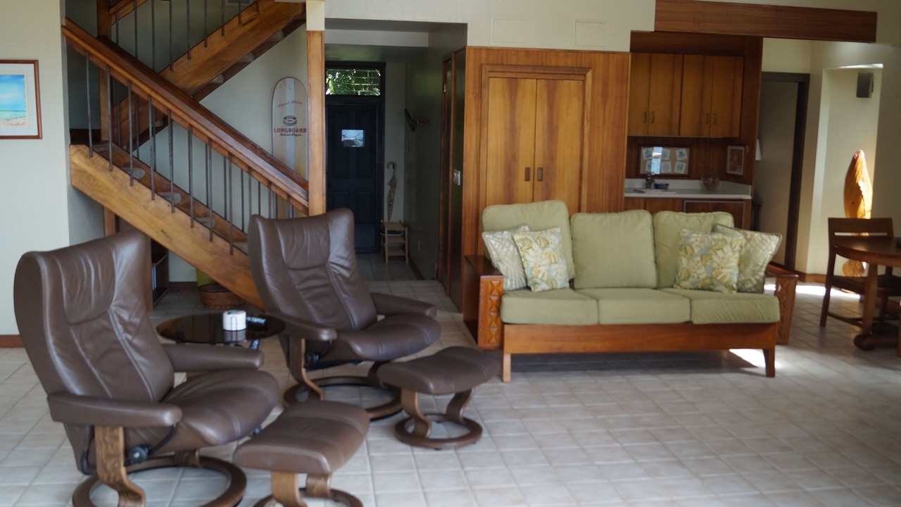 Photo of Livingroom in Kahaluu Bay