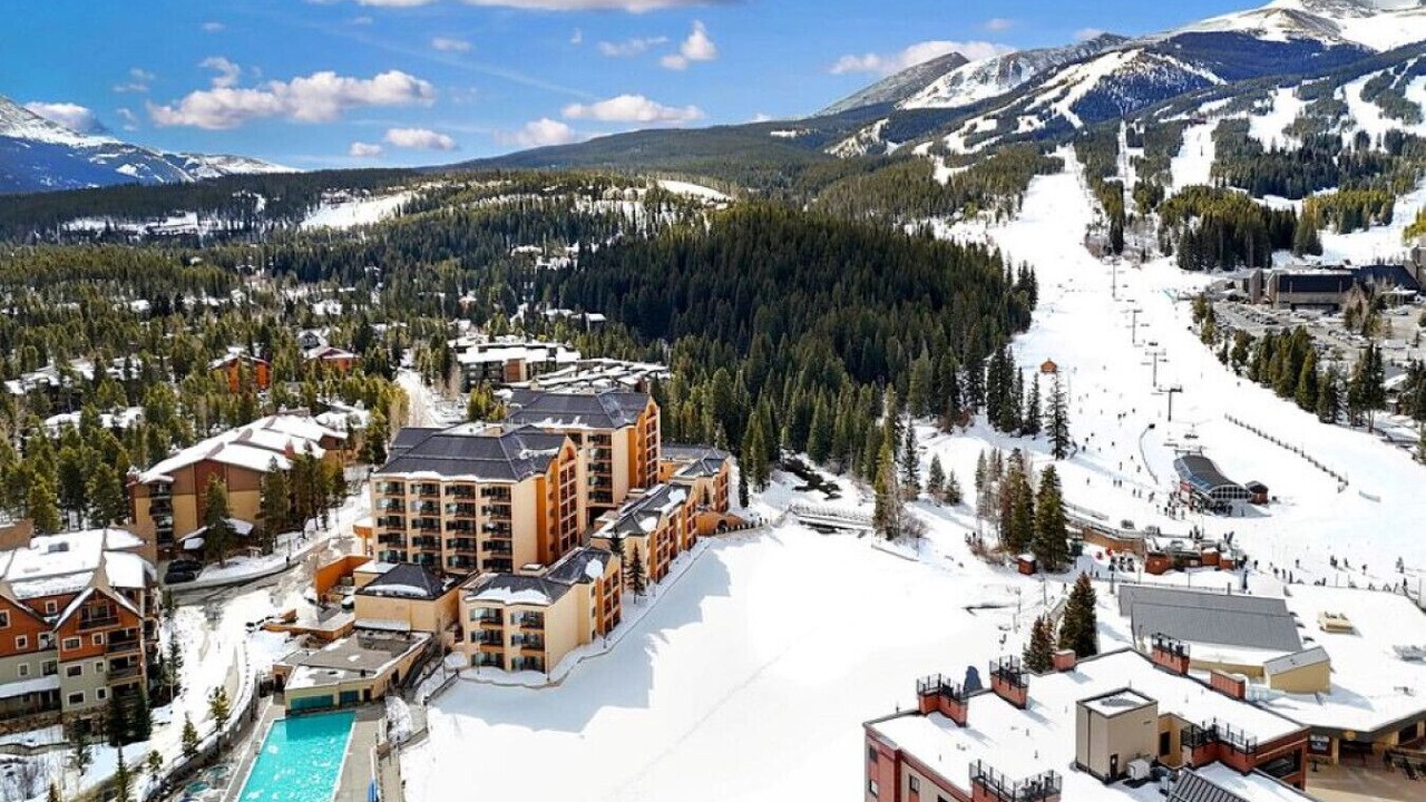 Photo of Outdoor in Peak 9