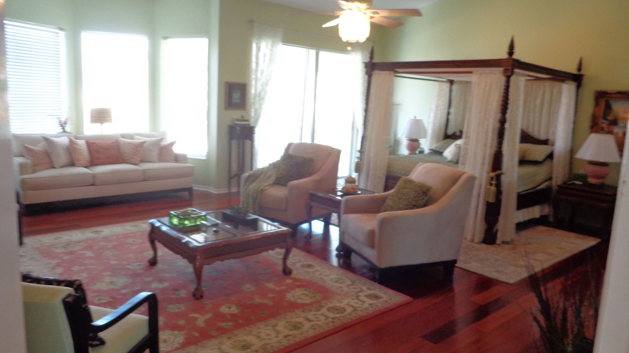 Photo of Livingroom in Tierra Verde