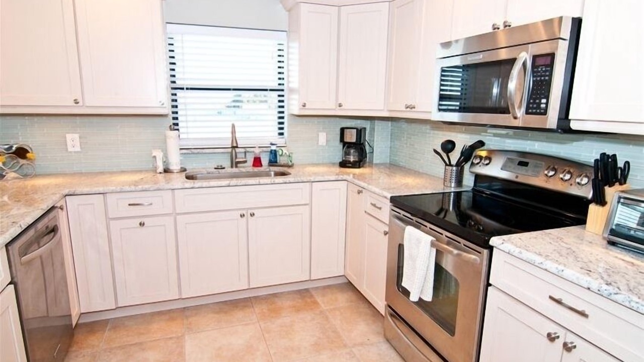 Photo of Bedroom in Treasure Island
