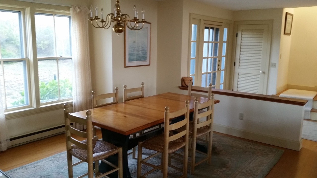 Photo of Livingroom in Tom Nevers
